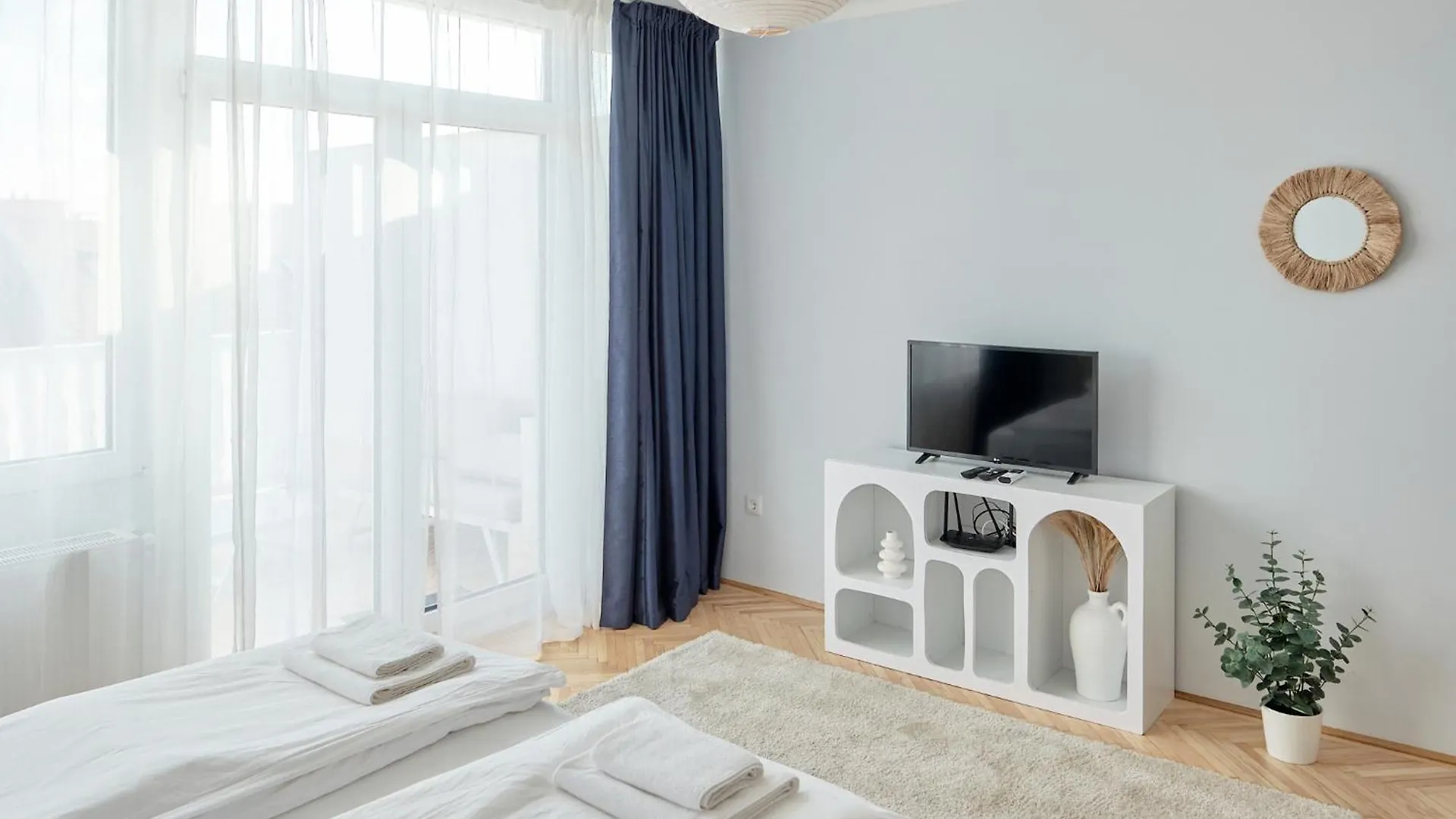 Podmaniczky Terrace Retreat With Ac Apartment Budapest